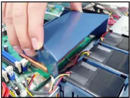 ASUS RS120-E5/PA4 - 安装 CPU 散热片 - 3