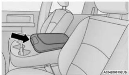 RAM 4500 Chassis Cab (2021) - Front Bench Seat Storage — If Equipped - 1