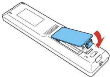 EPSON PowerLite Pro G6770WUNL - ReplacingtheRemoteControlBatteries - 3