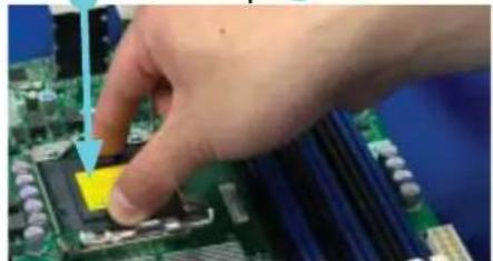 Supermicro DVM-TEAC-DVD-SBT4 - Installing LGA1366 Processors - 4