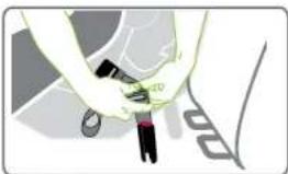 BRITAX Safe-n-Sound Graphene Tex - INSTALLING THE RESTRAINT INTO THE CAR - 3