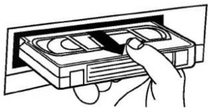 LG S11HP - Unloading a video cassette - 1