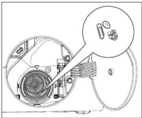 ELECTROLUX EWF9042R7SB - Để vệ sinh bơm xả: - 5