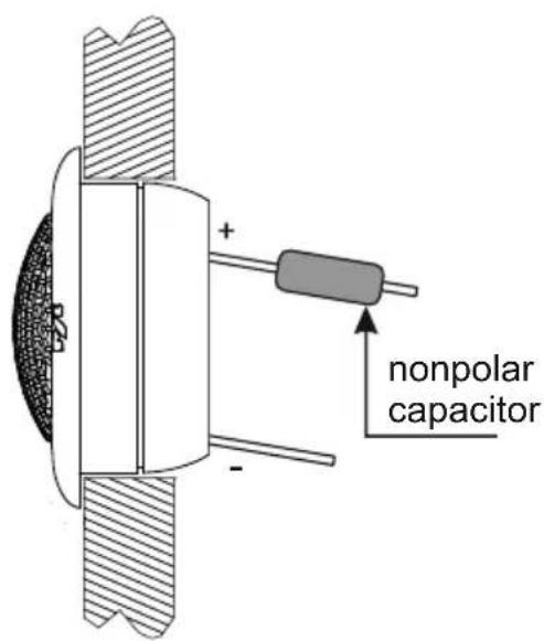 nonpolar capacitor