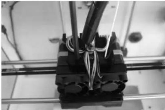 Flashforge Creator 3D - Installing the Filament - 1