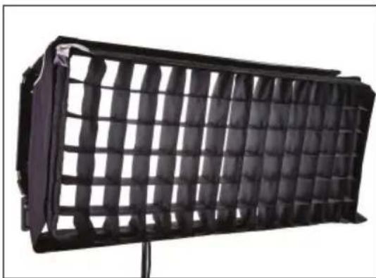 Kino Flo Diva-Lite 20 LED - SnapBag & SnapGrid - 4