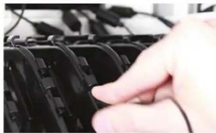 Anywhere Cart AC-45 - SETTING UP YOUR DEVICES IN BACK - 6