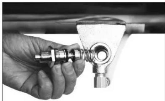 Sani-Lav 6081 - Valve Repair Instructions - 3