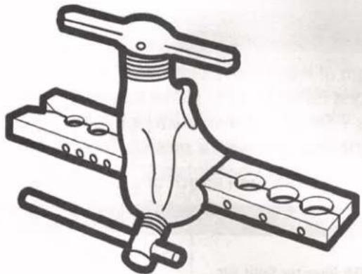 Daizuki DX24X426H-19 - Step 3: Flare pipe ends - 2