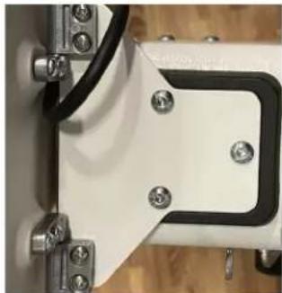 BABY LOCK Gallant XL Longarm - To install the front display - 1