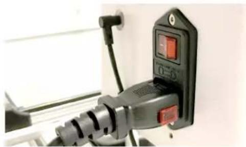 BABY LOCK Gallant XL Longarm - To disconnect the power cord - 1