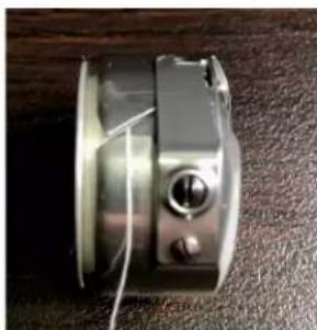 BABY LOCK Gallant XL Longarm - To insert the bobbin into the bobbin case - 2
