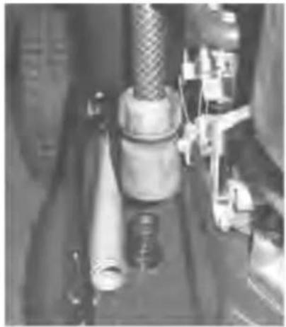 Rover Challenger Push - Washport (where fitted) - refer figure 15 - 1
