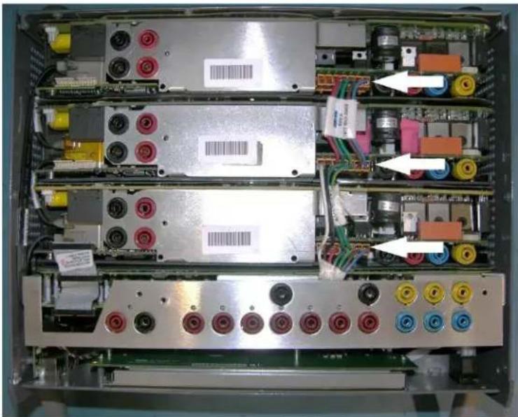 Megger SMRT1D - CAUTION: Turn off main power and unplug line cord before attempting to work on any module. Observe proper Electro Static Discharge procedures. - 4