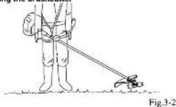 Morrison BC 260 SST - Holding the brushcutter - 1