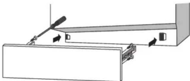 Eurotech ED-DDCSS - Prepare a kick plate as shown. - 3