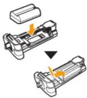 Vello BG-N19 - Inserting Batteries - 3