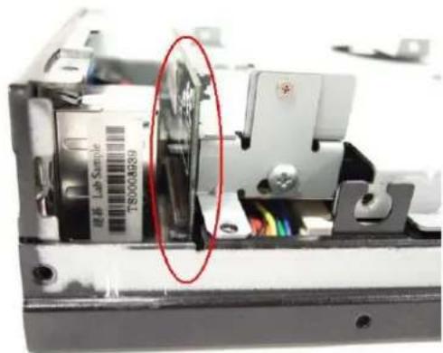 AOPEN DE965 - Assemble the Supporter & Upper Case - 3