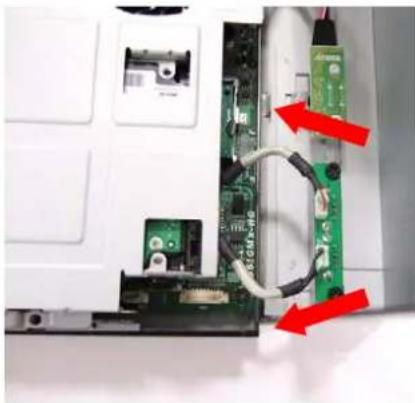AOPEN DE965 - 4-5-4. Adjust the USB cable to arrange the cable under the supporter. - 1