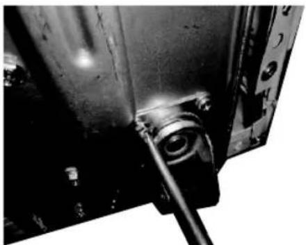 MIDEA MDRC207FZF01AP - WHEEL INSTALLATION INSTRUCTIONS (OPTIONAL) - 8