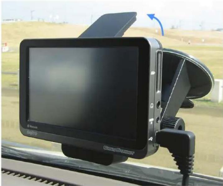 SANYO NVM-4370 - On the Dashboard - 1