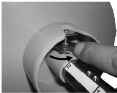 MITSUBISHI TDP-459 - Loosen the screw which secures the flange. - 1