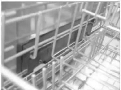 BAUMATIC BD696SS - Removing the basket - 1