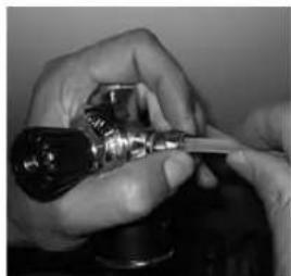 Avanti CB350S-IS - Setting up the gas cartridge - 6
