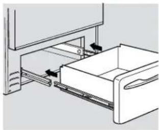 HOTPOINT RB787DPBB - Cajón calentador desmontable/Olla del Cajón (en algunos modelos) - 1