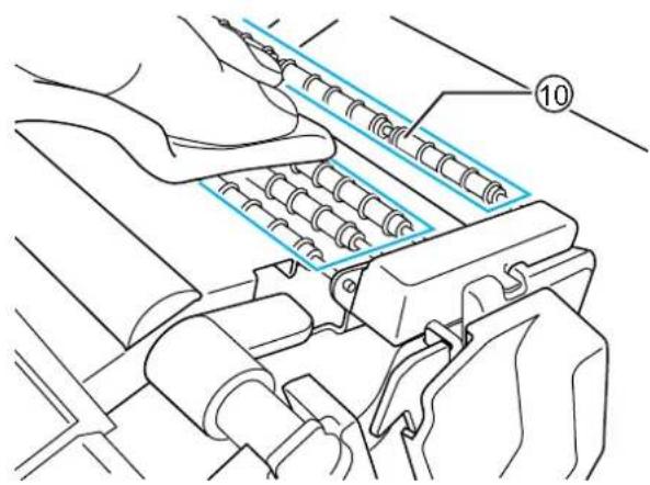 Technical diagram showing mechanical assembly with numbered component '10' highlighted in blue box