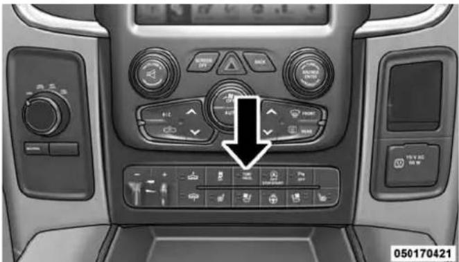 Control panel of a vehicle showing air condition meters and display settings with an arrow pointing to a specific air condition.