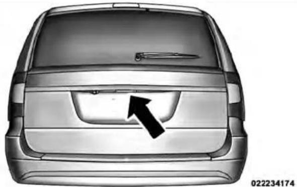 RAM C/V (2012) - LIFTGATE - 1