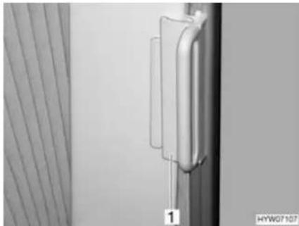 Dethleffs Motorhome Premium Class (2010) - Roman shades for driver's window and front passenger's window - 2