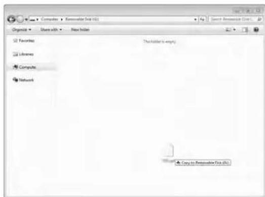 Computer > Removable Web (R) Organize Store with New Index Favorites Libraries Compute Network The folder is empty Copy to Renewable Pack (File)
