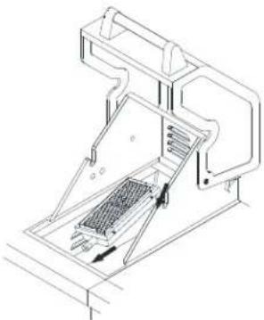 Technical line drawing of a mechanical device with internal components and directional arrows (no text or symbols)