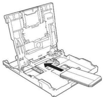 BROTHER DCP-J973N-B - 幅のガイド（1）を用紙にぴったりと合わせる - 2
