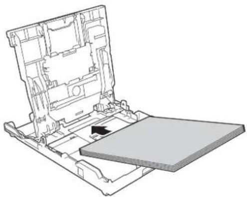 BROTHER DCP-J973N-B - 印刷したい面を下にして、用紙をセットする - 1