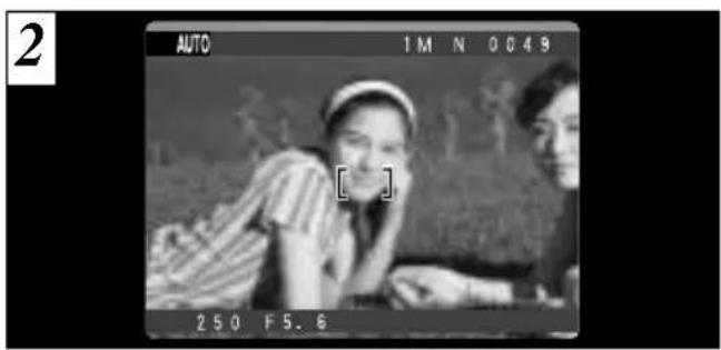 FUJIFILM FinePix 6900 Zoom - UTILIZACIÓN DEL BLOQUEO DEL AF/AE - 2