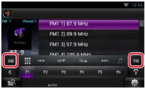 FM 1) 87.9 MHz FM1 2) 89.9 MHz FM1 3) 97.9 MHz FM1 4) 105.9 MHz AM FM << P1 P2 P3 P4 P5 P6 AUTO1