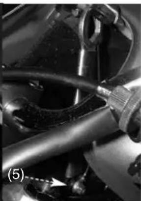 Honda CB600F (2012) - POSICIÓN DEL DEPÓSITO DE COMBUSTIBLE PARA LAS OPERACIONES DE MANTENIMIENTO - 3