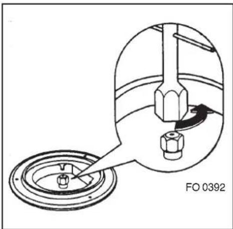 Tornillo de regulación Fig. 19