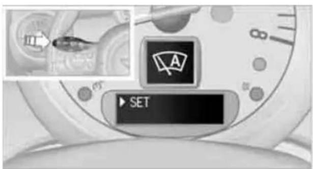 Camera control interface screenshot showing speedometer, speed slider, and set button with 'A' symbol