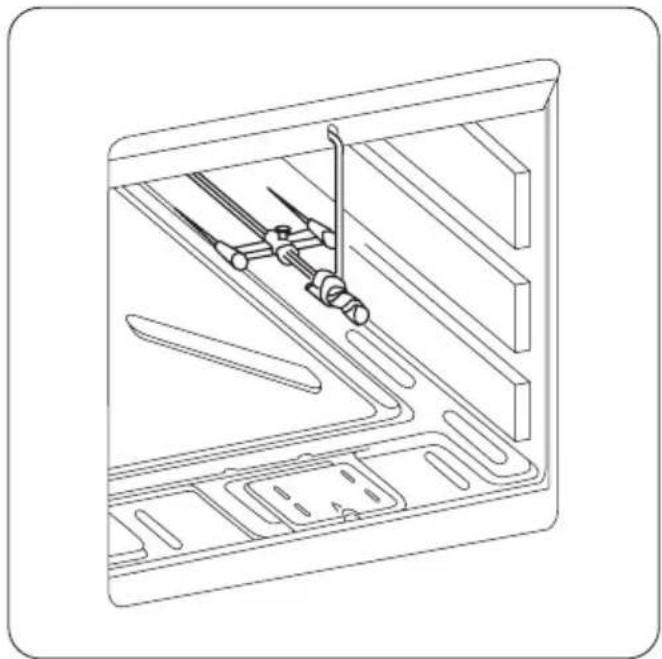 ZANUSSI ZCG61211WA - Colocar a grelha do forno - 3