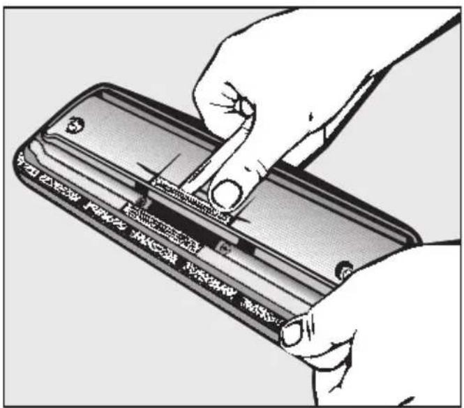 MIELE S 147 - Sustitución de los desprendedores de hilos - 1