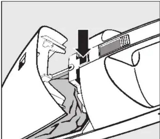 MIELE S 147 - Sustitución del filtro protector del motor - 1