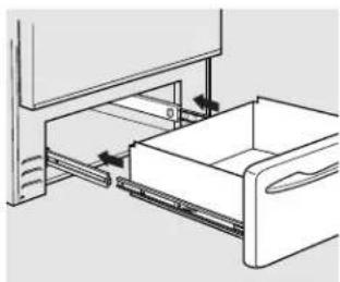 GE JBP15BJBB - Removable Warming Drawer (on some models) - 1