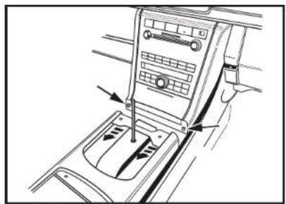Metra 95-7331 - Dash Disassembly - 4