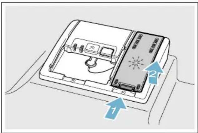 Diagram of a device with labeled parts and directional arrows indicating components