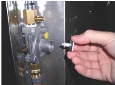 BERTAZZONI MAS36 5 GAS XT - STEP 1: PRESSURE REGULATOR - 1