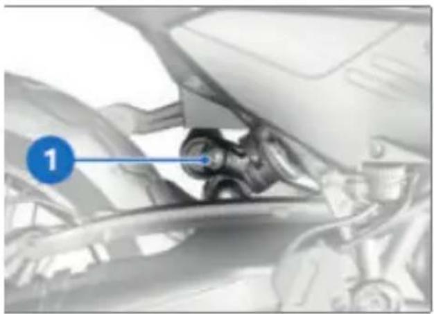 BMW R 12 G/S (2024) - Tagaratta surveastmevedrustuse seadmine - 1